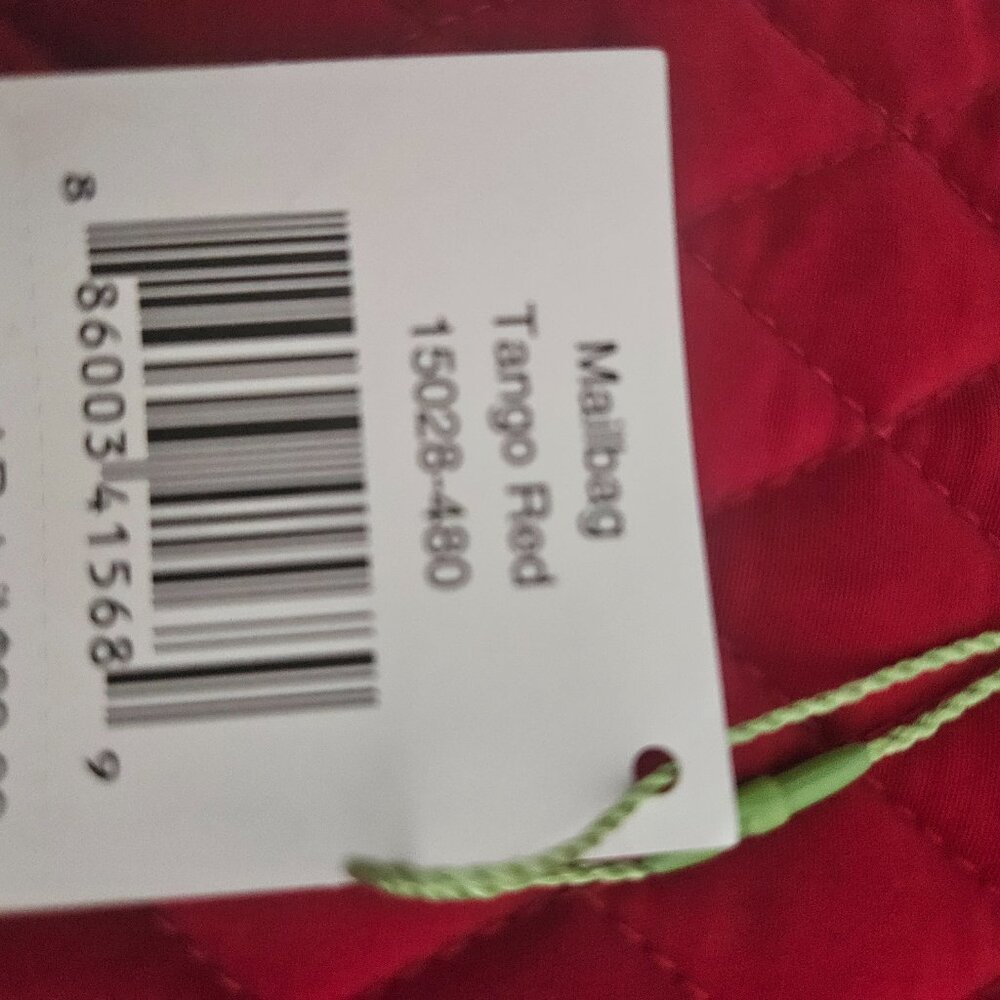 NWT Vera Bradley Mailbag Crossbody in the Tango Red Retired Pattern - Picture 8 of 16